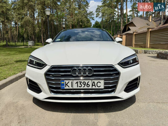 Белый Ауди А5, объемом двигателя 1.98 л и пробегом 48 тыс. км за 28000 $, фото 1 на Automoto.ua