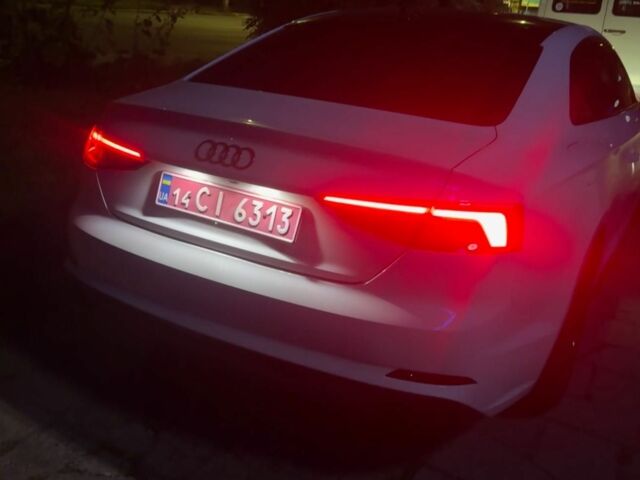 Белый Ауди А5, объемом двигателя 2 л и пробегом 109 тыс. км за 17800 $, фото 3 на Automoto.ua