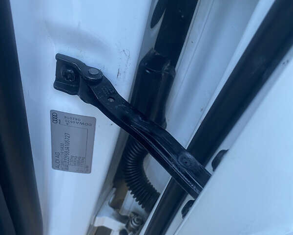 Белый Ауди А5, объемом двигателя 2 л и пробегом 180 тыс. км за 28700 $, фото 35 на Automoto.ua