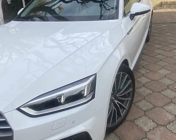 Белый Ауди А5, объемом двигателя 2 л и пробегом 180 тыс. км за 28700 $, фото 8 на Automoto.ua