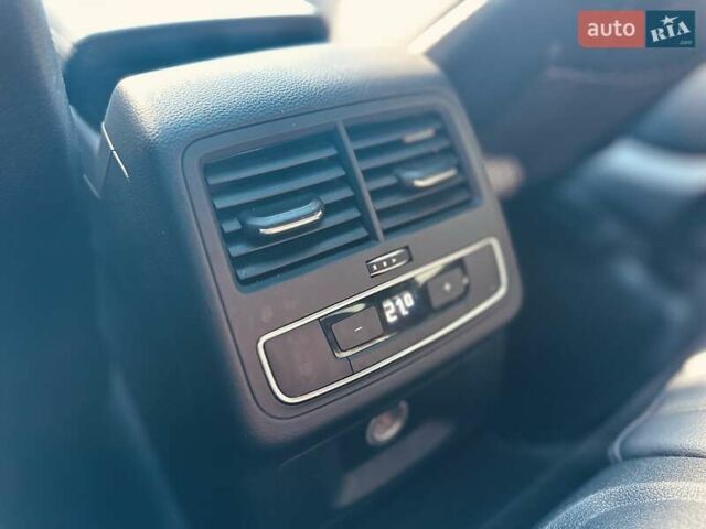 Білий Ауді A5, об'ємом двигуна 1.98 л та пробігом 89 тис. км за 23900 $, фото 18 на Automoto.ua