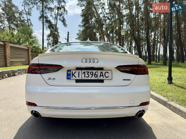 Белый Ауди А5, объемом двигателя 1.98 л и пробегом 48 тыс. км за 28000 $, фото 3 на Automoto.ua
