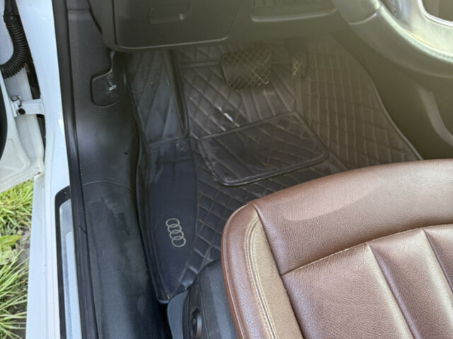 Білий Ауді A5, об'ємом двигуна 1.98 л та пробігом 121 тис. км за 22000 $, фото 12 на Automoto.ua