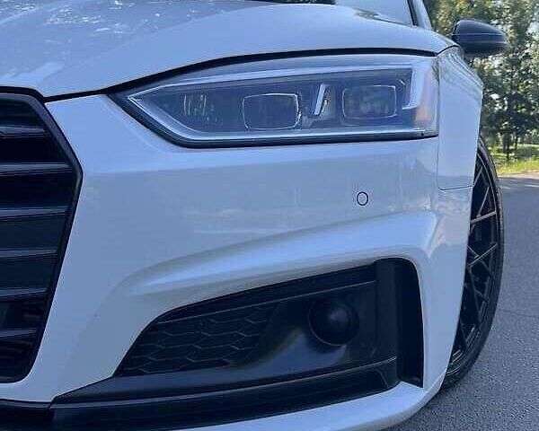 Белый Ауди А5, объемом двигателя 1.98 л и пробегом 81 тыс. км за 27850 $, фото 4 на Automoto.ua