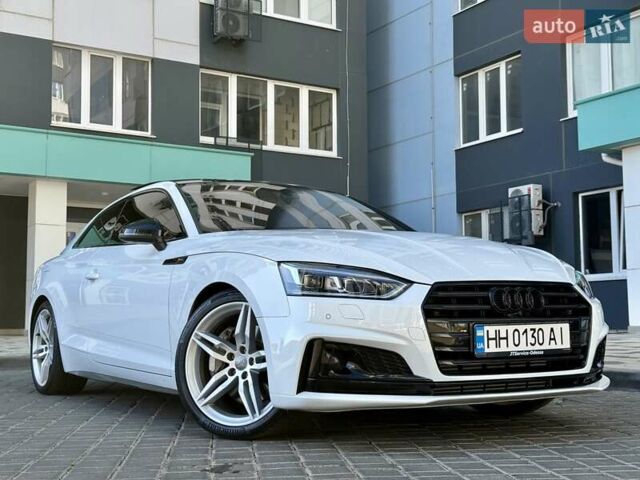 Белый Ауди А5, объемом двигателя 1.98 л и пробегом 135 тыс. км за 23800 $, фото 10 на Automoto.ua