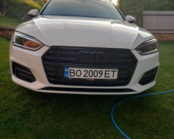 Білий Ауді A5, об'ємом двигуна 1.98 л та пробігом 129 тис. км за 26999 $, фото 14 на Automoto.ua