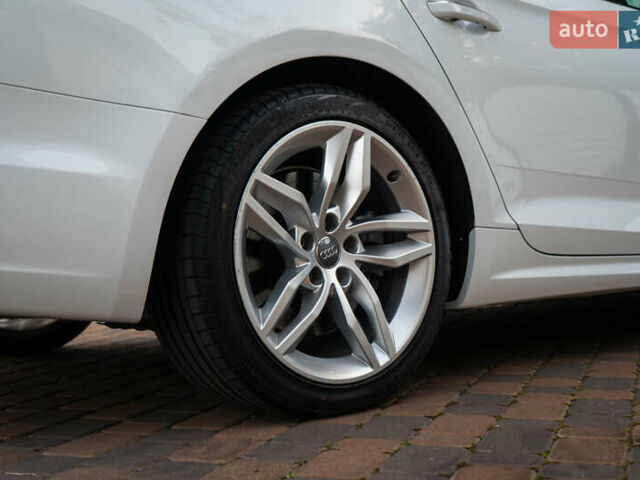 Белый Ауди А5, объемом двигателя 1.98 л и пробегом 45 тыс. км за 26500 $, фото 56 на Automoto.ua