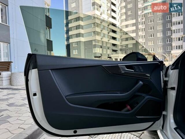 Белый Ауди А5, объемом двигателя 1.98 л и пробегом 135 тыс. км за 23800 $, фото 70 на Automoto.ua