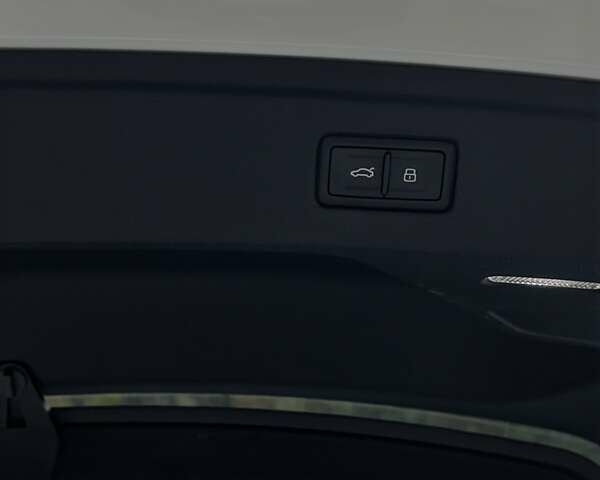 Білий Ауді A5, об'ємом двигуна 1.98 л та пробігом 53 тис. км за 27000 $, фото 29 на Automoto.ua