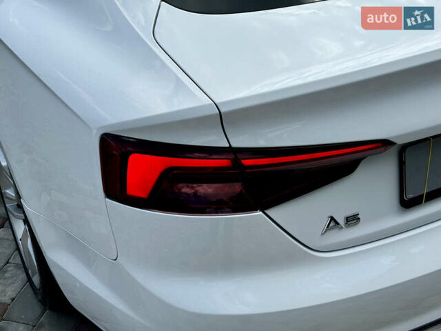 Белый Ауди А5, объемом двигателя 1.98 л и пробегом 172 тыс. км за 24699 $, фото 10 на Automoto.ua
