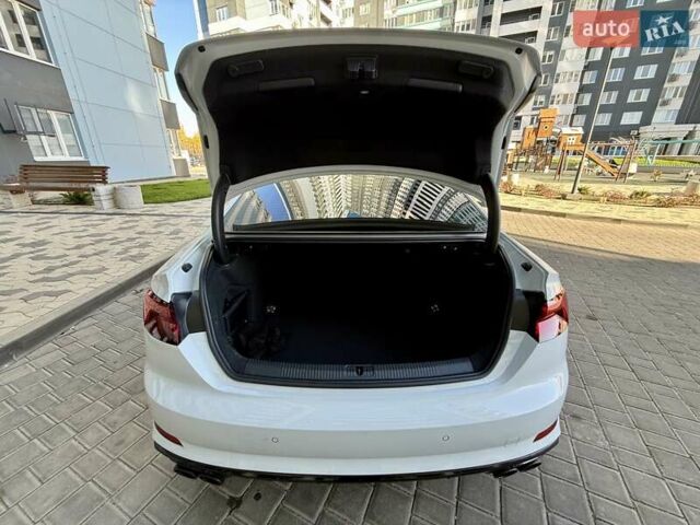 Белый Ауди А5, объемом двигателя 1.98 л и пробегом 81 тыс. км за 23800 $, фото 84 на Automoto.ua