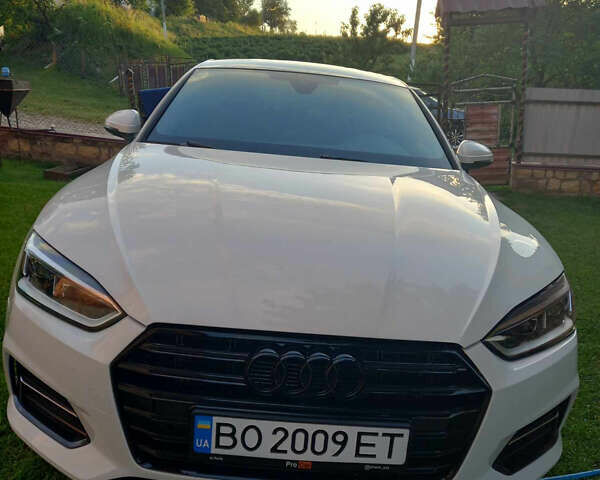 Білий Ауді A5, об'ємом двигуна 1.98 л та пробігом 129 тис. км за 26999 $, фото 13 на Automoto.ua