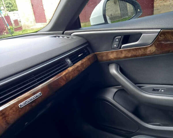 Білий Ауді A5, об'ємом двигуна 1.98 л та пробігом 129 тис. км за 26999 $, фото 3 на Automoto.ua