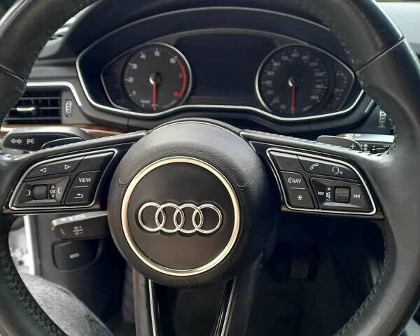 Білий Ауді A5, об'ємом двигуна 1.98 л та пробігом 129 тис. км за 26999 $, фото 2 на Automoto.ua