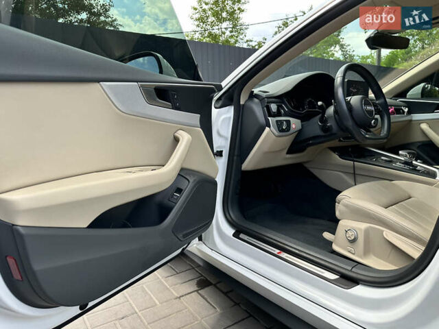 Белый Ауди А5, объемом двигателя 1.97 л и пробегом 224 тыс. км за 26400 $, фото 3 на Automoto.ua