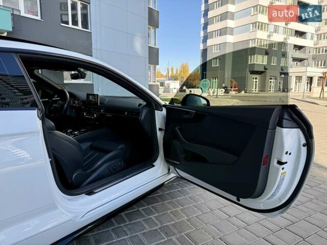 Белый Ауди А5, объемом двигателя 1.98 л и пробегом 81 тыс. км за 23800 $, фото 56 на Automoto.ua