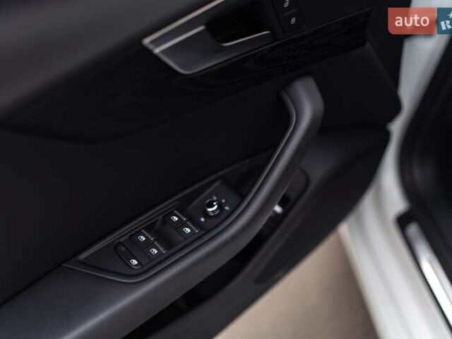 Белый Ауди А5, объемом двигателя 1.98 л и пробегом 114 тыс. км за 27000 $, фото 22 на Automoto.ua