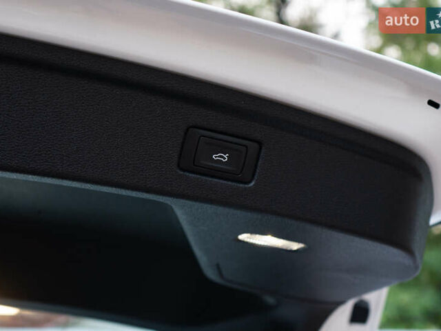 Белый Ауди А5, объемом двигателя 1.98 л и пробегом 45 тыс. км за 26500 $, фото 17 на Automoto.ua