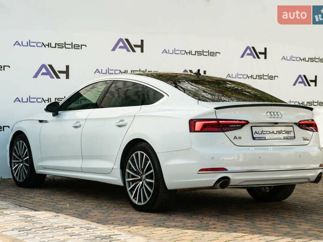 Белый Ауди А5, объемом двигателя 2 л и пробегом 83 тыс. км за 28500 $, фото 57 на Automoto.ua