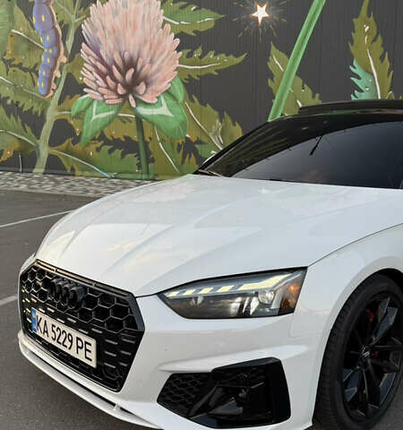 Белый Ауди А5, объемом двигателя 1.98 л и пробегом 70 тыс. км за 30000 $, фото 7 на Automoto.ua