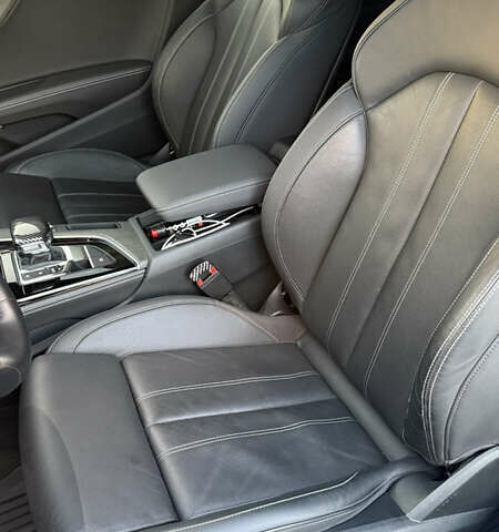 Белый Ауди А5, объемом двигателя 1.98 л и пробегом 70 тыс. км за 30000 $, фото 20 на Automoto.ua