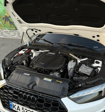 Белый Ауди А5, объемом двигателя 1.98 л и пробегом 70 тыс. км за 30000 $, фото 29 на Automoto.ua