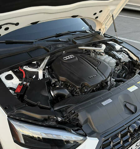 Белый Ауди А5, объемом двигателя 1.98 л и пробегом 70 тыс. км за 30000 $, фото 30 на Automoto.ua