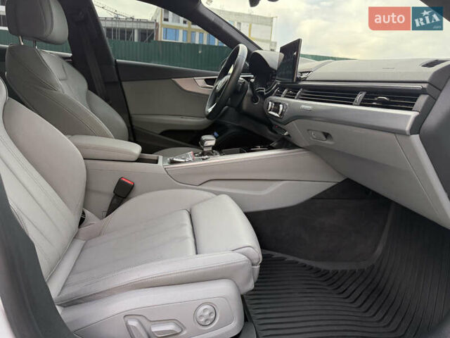 Белый Ауди А5, объемом двигателя 1.98 л и пробегом 17 тыс. км за 45999 $, фото 37 на Automoto.ua