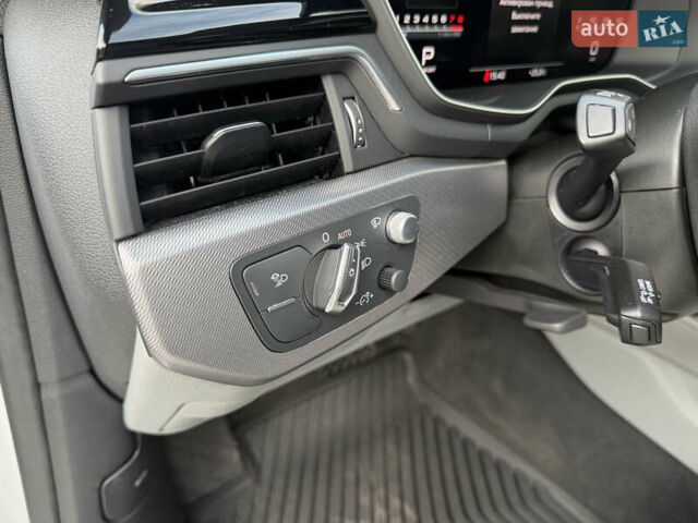 Белый Ауди А5, объемом двигателя 1.98 л и пробегом 17 тыс. км за 45999 $, фото 17 на Automoto.ua