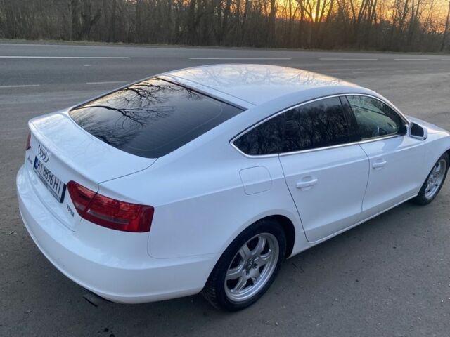 Білий Ауді A5, об'ємом двигуна 2 л та пробігом 205 тис. км за 11000 $, фото 3 на Automoto.ua