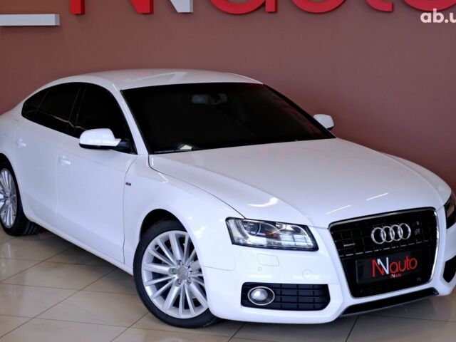 Білий Ауді A5, об'ємом двигуна 2 л та пробігом 125 тис. км за 9900 $, фото 3 на Automoto.ua