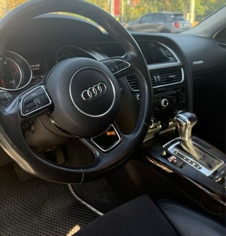 Белый Ауди А5, объемом двигателя 1.8 л и пробегом 88 тыс. км за 16500 $, фото 6 на Automoto.ua