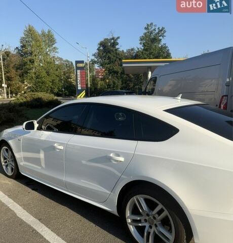Белый Ауди А5, объемом двигателя 1.8 л и пробегом 88 тыс. км за 16500 $, фото 2 на Automoto.ua