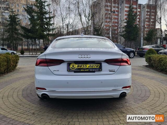 Белый Ауди А5, объемом двигателя 2 л и пробегом 62 тыс. км за 28600 $, фото 4 на Automoto.ua