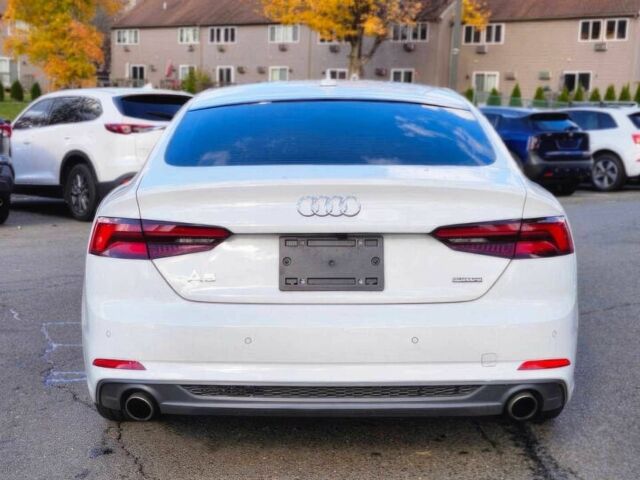 Білий Ауді A5, об'ємом двигуна 2 л та пробігом 50 тис. км за 16500 $, фото 6 на Automoto.ua
