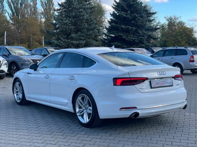 Білий Ауді A5, об'ємом двигуна 2 л та пробігом 100 тис. км за 28100 $, фото 4 на Automoto.ua