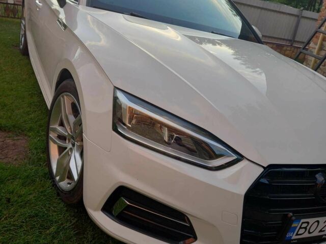 Белый Ауди А5, объемом двигателя 2 л и пробегом 129 тыс. км за 26800 $, фото 4 на Automoto.ua