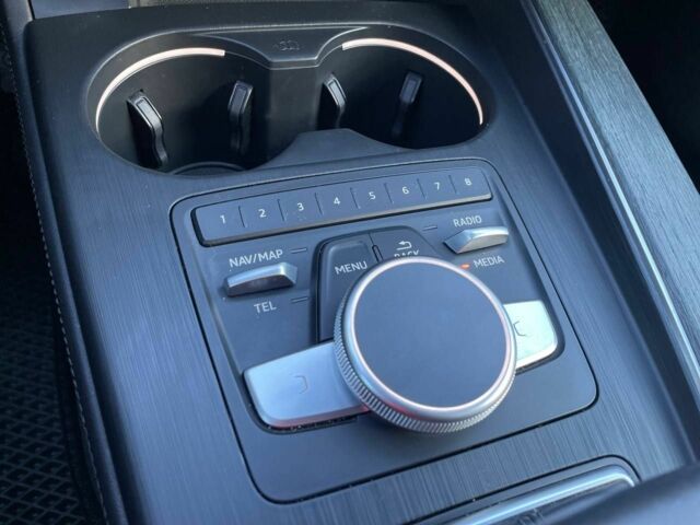 Білий Ауді A5, об'ємом двигуна 2 л та пробігом 100 тис. км за 28100 $, фото 13 на Automoto.ua