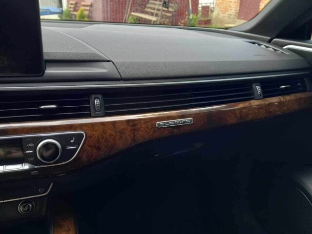 Белый Ауди А5, объемом двигателя 2 л и пробегом 129 тыс. км за 26800 $, фото 10 на Automoto.ua