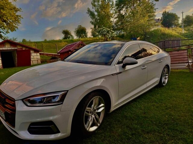 Белый Ауди А5, объемом двигателя 2 л и пробегом 129 тыс. км за 26800 $, фото 6 на Automoto.ua