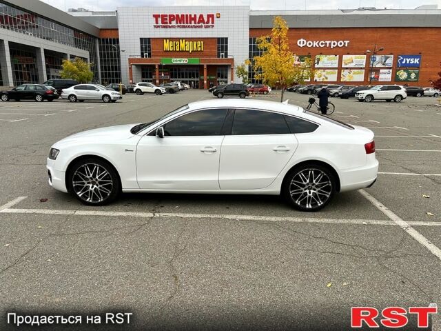 Белый Ауди А5, объемом двигателя 2 л и пробегом 151 тыс. км за 9900 $, фото 1 на Automoto.ua