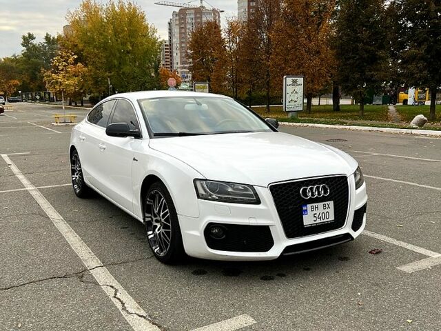 Белый Ауди А5, объемом двигателя 2 л и пробегом 151 тыс. км за 9900 $, фото 6 на Automoto.ua
