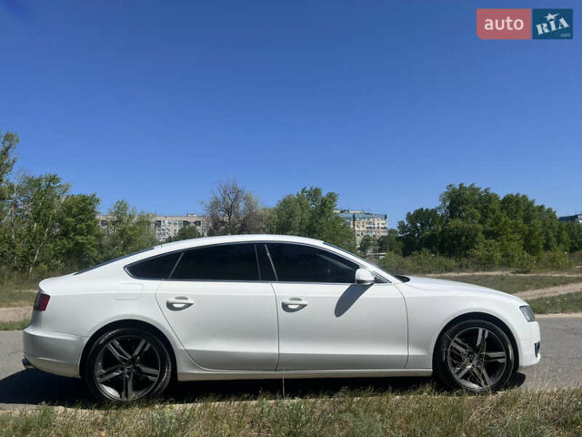 Ауди А5 2011 в Днепре (Днепропетровске) на Automoto.ua Белый Ауди А5, объемом двигателя 2 л и пробегом 144 тыс. км за 12000 $, фото 3 на Automoto.ua