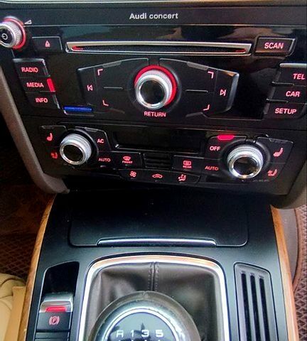 Белый Ауди А5, объемом двигателя 2 л и пробегом 130 тыс. км за 14000 $, фото 11 на Automoto.ua