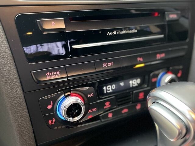 Белый Ауди А5, объемом двигателя 2 л и пробегом 87 тыс. км за 18900 $, фото 10 на Automoto.ua