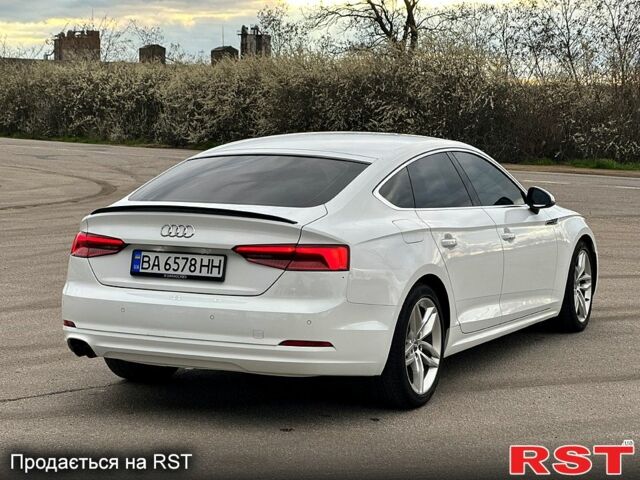 Белый Ауди А5, объемом двигателя 2 л и пробегом 173 тыс. км за 27500 $, фото 5 на Automoto.ua