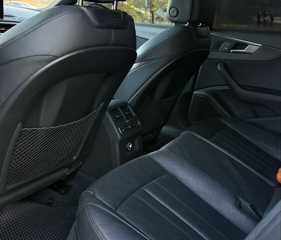 Белый Ауди А5, объемом двигателя 2 л и пробегом 133 тыс. км за 25499 $, фото 13 на Automoto.ua