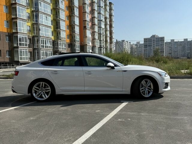 Білий Ауді A5, об'ємом двигуна 2 л та пробігом 113 тис. км за 29000 $, фото 2 на Automoto.ua
