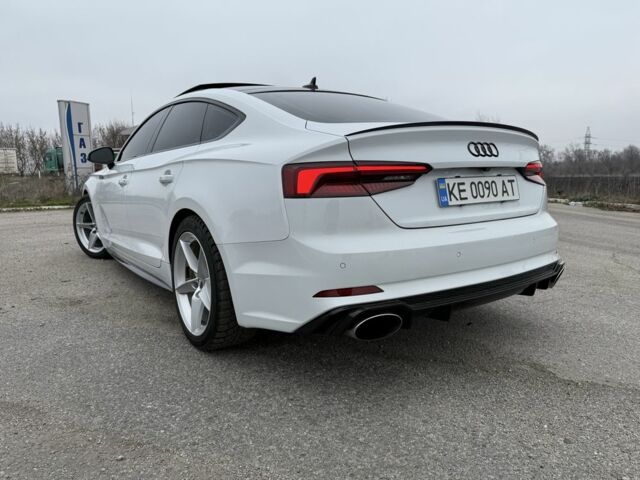 Белый Ауди А5, объемом двигателя 2 л и пробегом 130 тыс. км за 24999 $, фото 3 на Automoto.ua