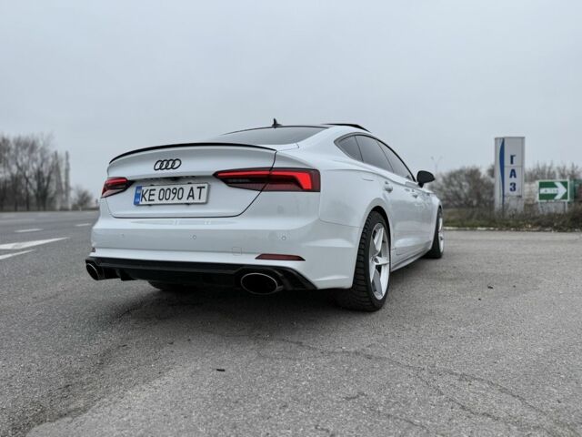 Белый Ауди А5, объемом двигателя 2 л и пробегом 130 тыс. км за 24999 $, фото 4 на Automoto.ua